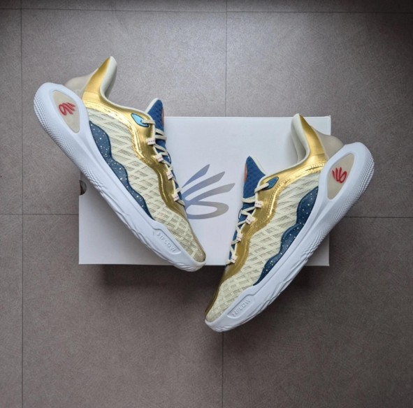 Curry 11