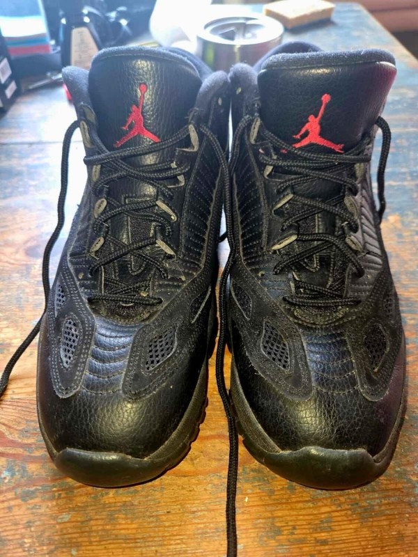 Air Jordan 11 Low IE " Referee " 2