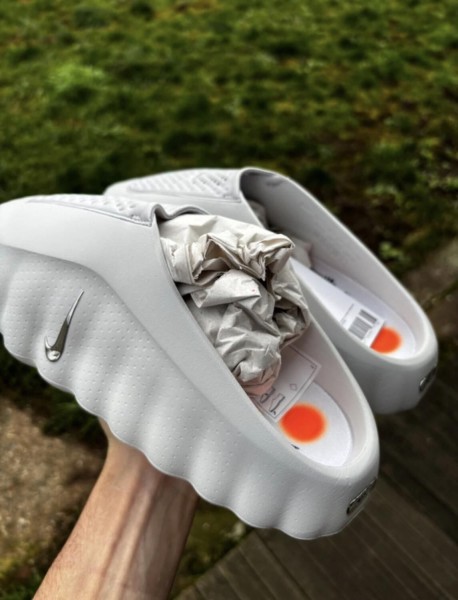 Nike Mind 001 Light Smoke Grey Gris - Taille 44 - Neuf