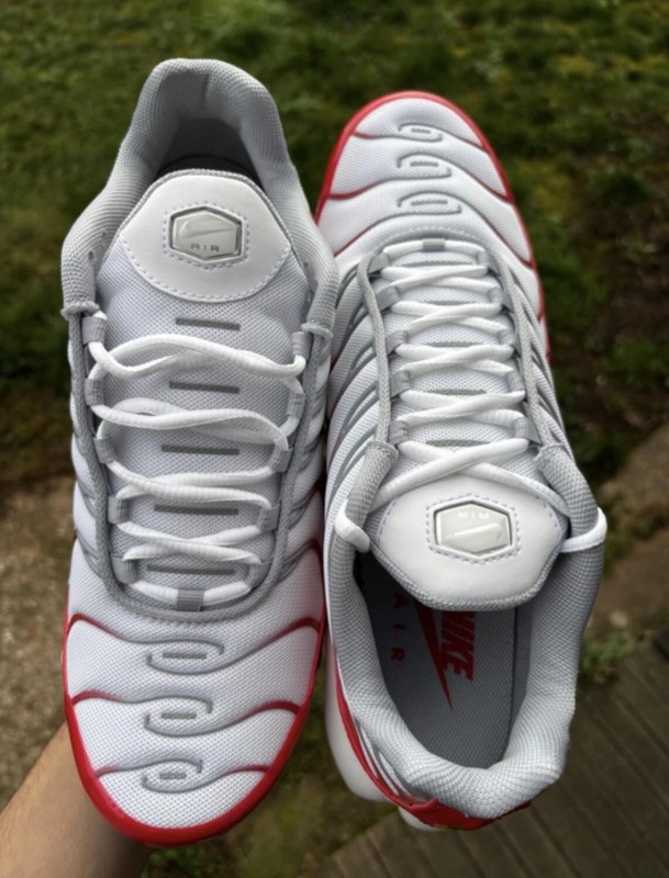 Nike TN Air Max Plus Rouge et Blanche White University Red - Taille 43 - Neuf 2
