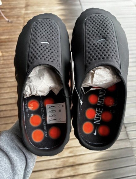 Nike Mind 001 Noir Black - Taille 40 - Neuf