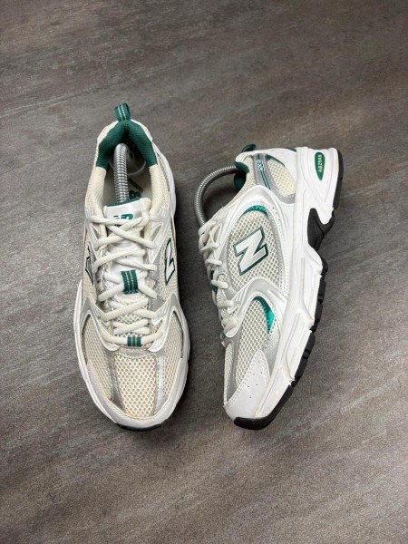 New balance 530 green - taille 39,5