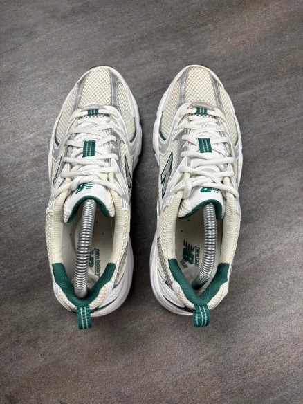 New balance 530 green - taille 39,5