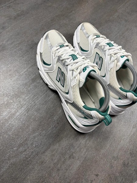 New balance 530 green - taille 39,5