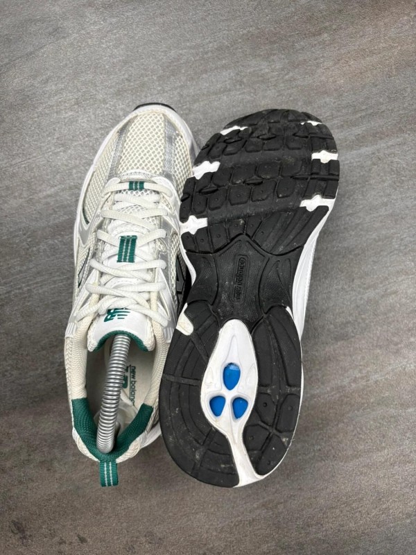 New balance 530 green - taille 39,5 2