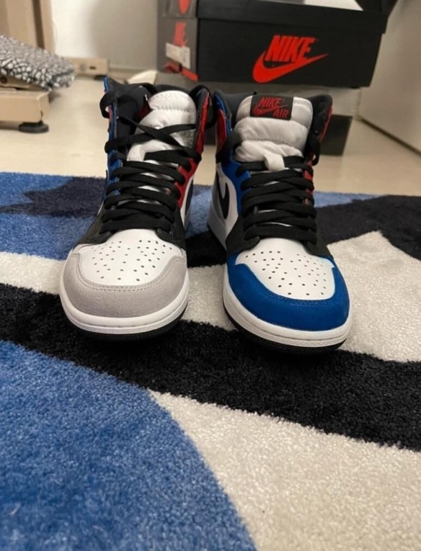 Jordan 1 Retro Smoke Grey Custom Taille 42 Comme neuve 2