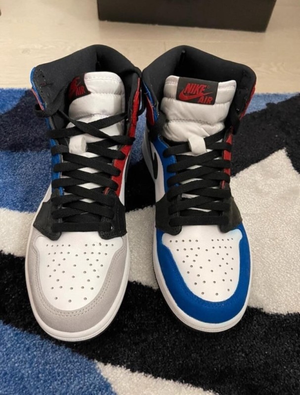 Jordan 1 Retro Smoke Grey Custom Taille 42 Comme neuve 2