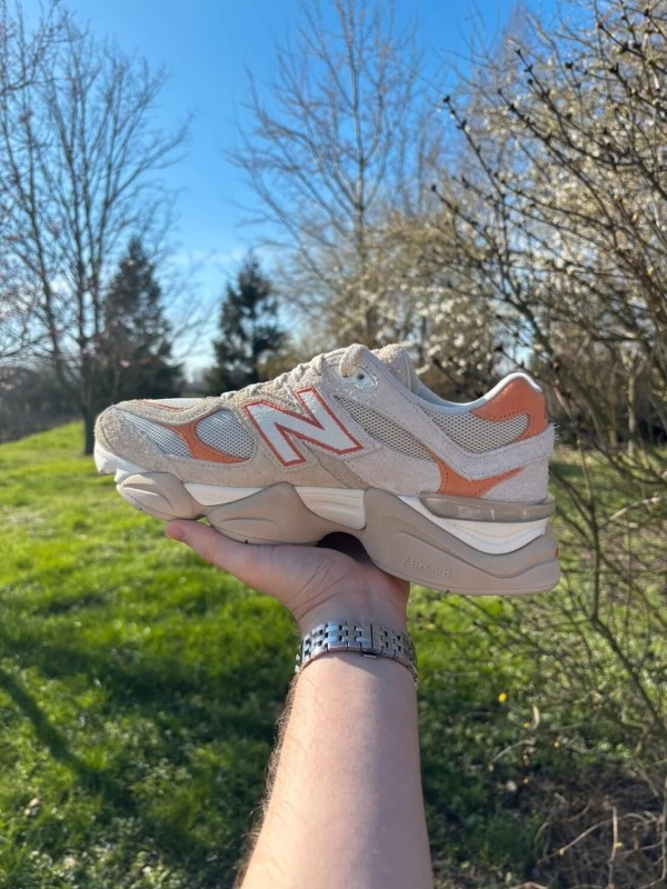 New balance 9060 beige tan - Taille 42,5 2