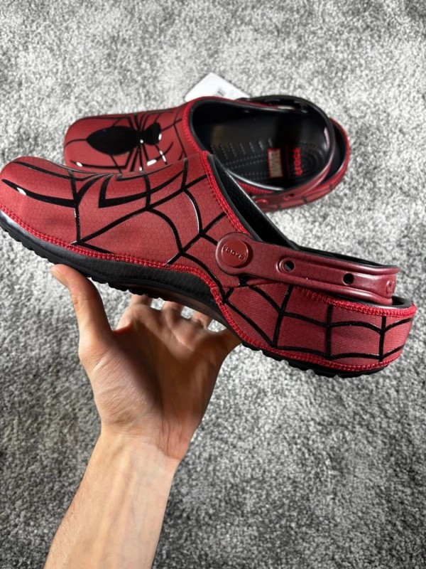 Crocs Classic Clog Marvel Spider-Man - Taille 45/46 2