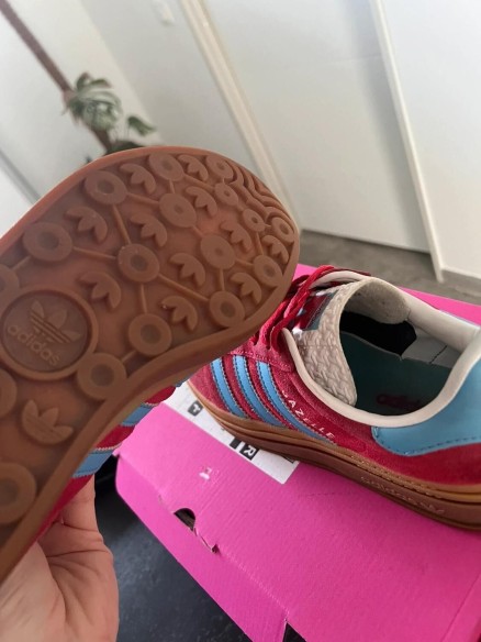 adidas gazelle rouge et bleu