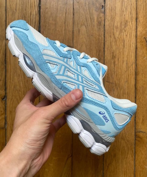 Asics gel-nyc cream arctic sky white blue