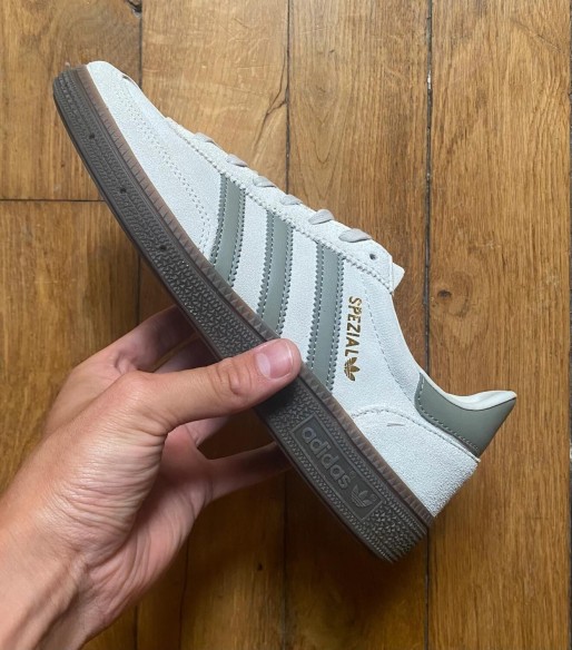Adidas handball spezial J aluminium silver pebbles gum 5