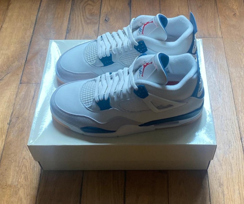 Jordan 4 retro sb navy 2