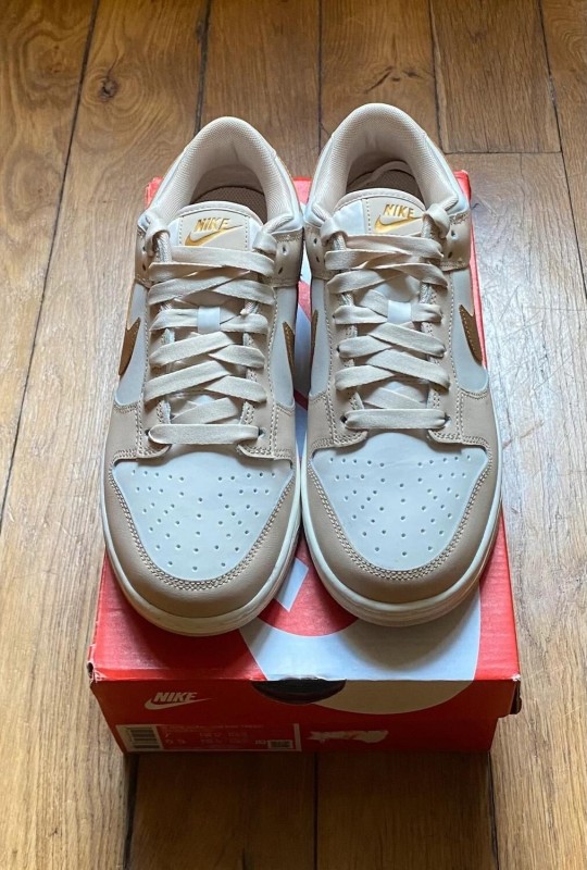 Nike dunk low phantom metallic gold (w) 2