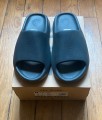 Adidas yeezy slide onyx