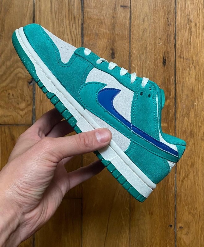 Nike dunk low SE 85 neptune green (w)