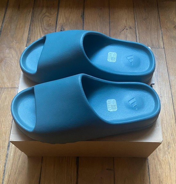 Adidas yeezy slide slate marine