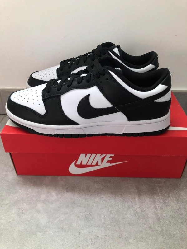 Nike dunk low panda 2