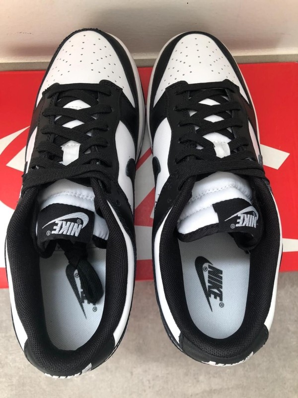 Nike dunk low panda 2
