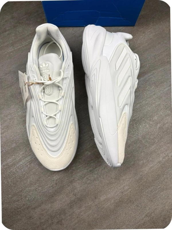 adidas ozelia white ( taille 45 1/3 ) 2