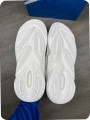 adidas ozelia white ( taille 45 1/3 )