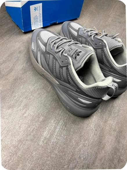 adidas ZX 2K boost 2.0 ( taille 39 1/3 )