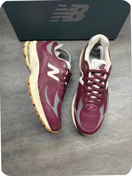 New Balance 2002r Bordeaux - taille 40,5