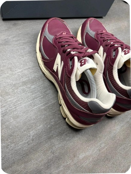 New Balance 2002r Bordeaux - taille 40,5