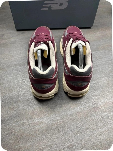 New Balance 2002r Bordeaux - taille 40,5