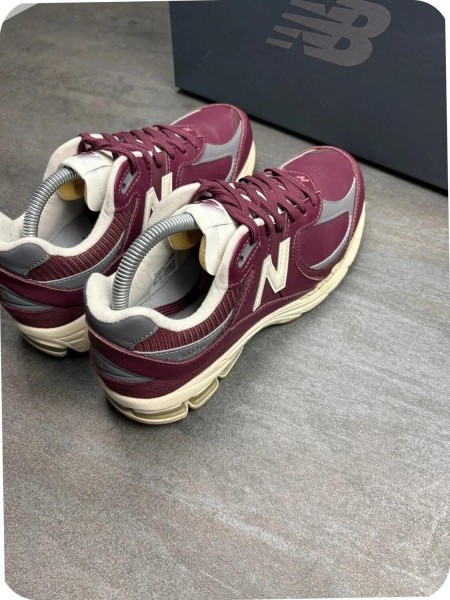 New Balance 2002r Bordeaux - taille 40,5