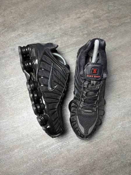 Nike shox tl black - taille 39
