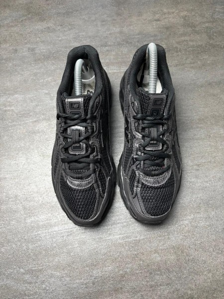 New balance 740 black - taille 38