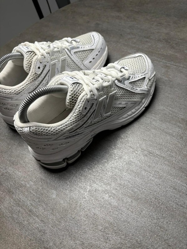 New balance 1906r white - taille 38 2