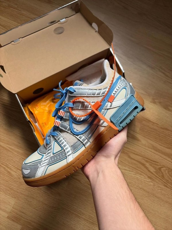 Nike dunk rubber off white unc