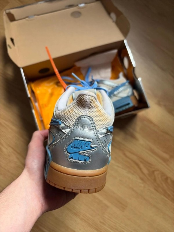 Nike dunk rubber off white unc 2