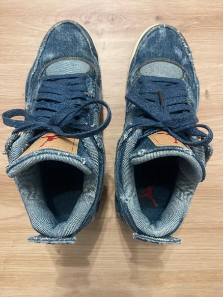 Nike Air Jordan IV 4 Levi's denim bleu taille 42