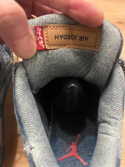 Nike Air Jordan IV 4 Levi's denim bleu taille 42