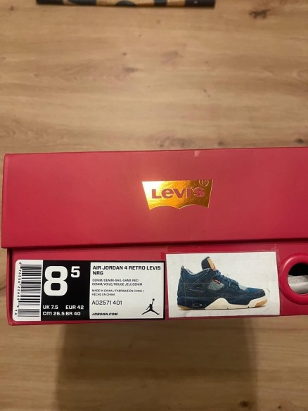 Nike Air Jordan IV 4 Levi's denim bleu taille 42