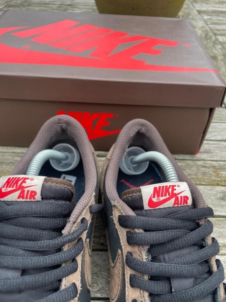 Jordan 1 retro low travis scott mocha