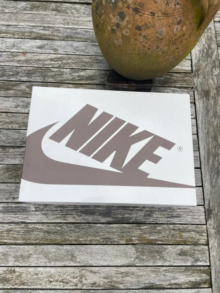 Nike Air Jordan 1 Low Travis Scott Medium Olive