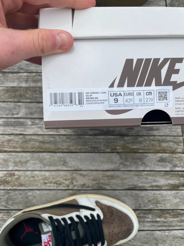 Nike Air Jordan 1 Low Travis Scott Medium Olive 2