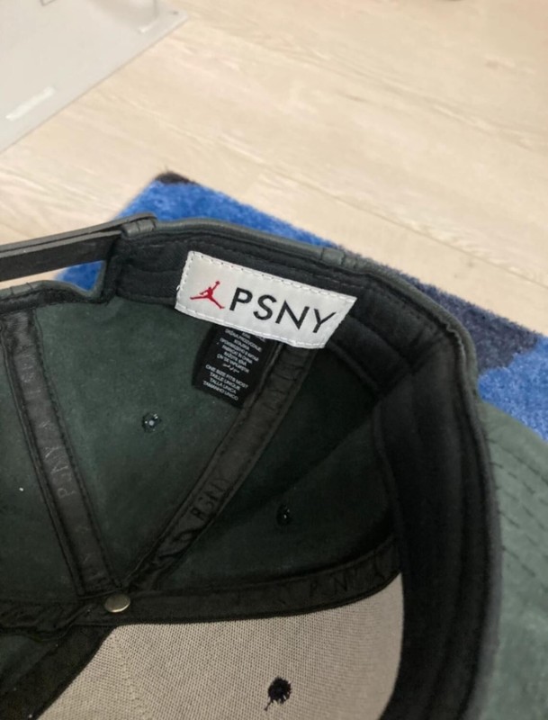 Jordan 12 Retro PSNY Taille 42 2
