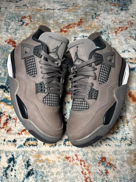 Air Jordan 4 Retro Cave Stone