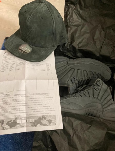 Jordan 12 Retro PSNY Taille 42