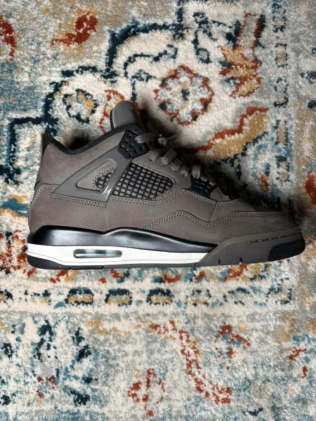 Air Jordan 4 Retro Cave Stone
