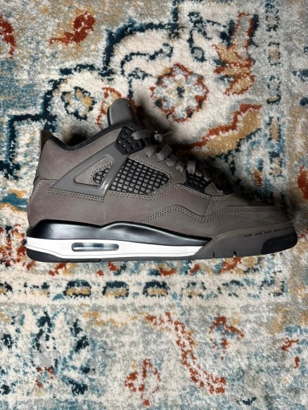 Air Jordan 4 Retro Cave Stone