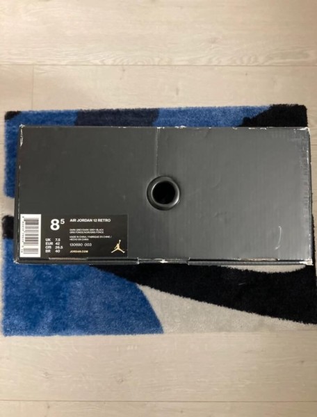 Jordan 12 Retro PSNY Taille 42