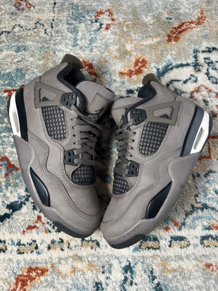 Air Jordan 4 Retro Cave Stone