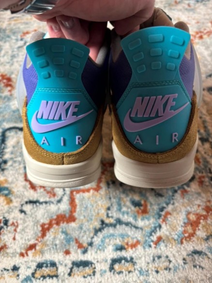 Air Jordan 4 Retro Union