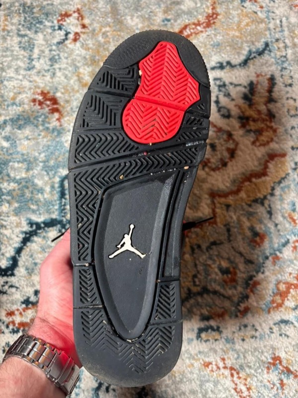 Air Jordan 4 Retro Red Thunder 2